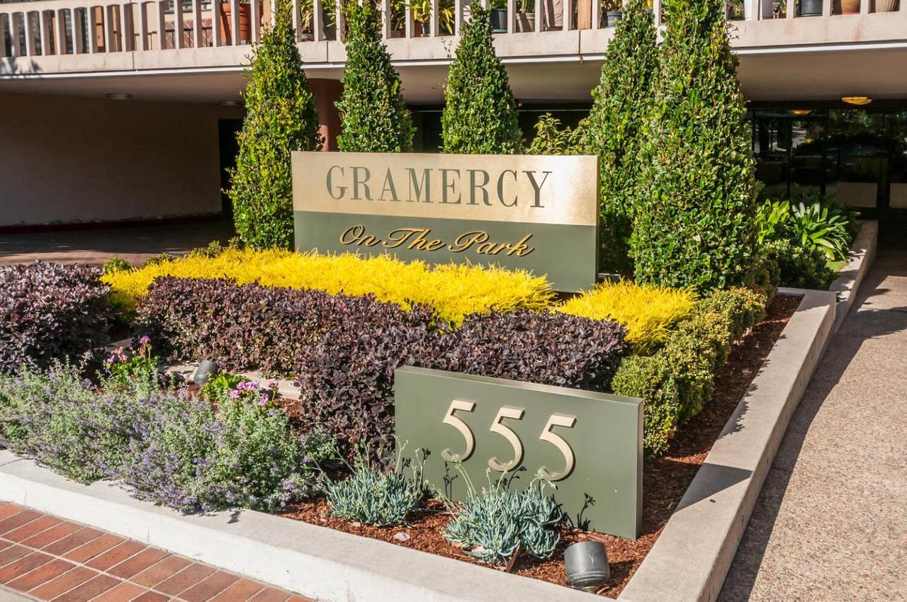555 Laurel Avenue - Photo 1