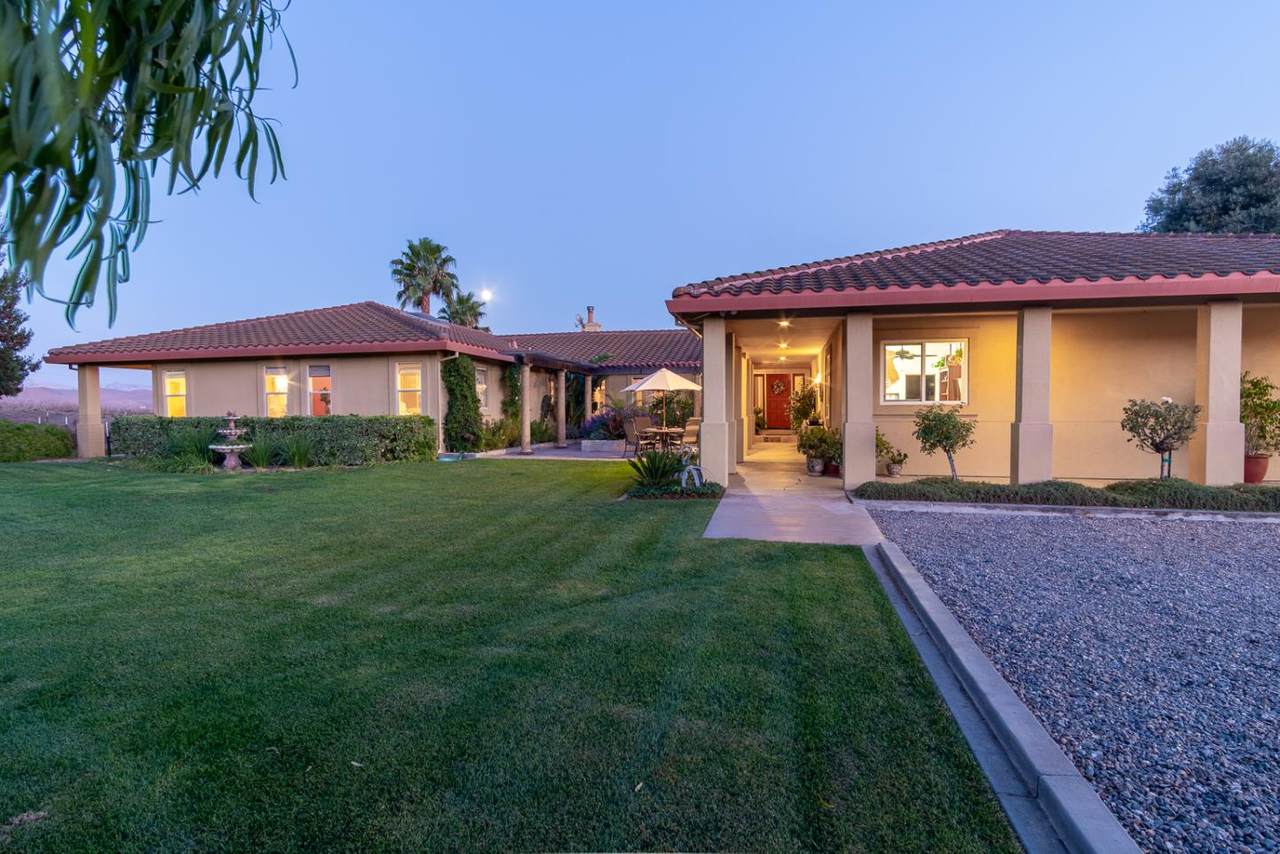 40 Vineyard Court - Photo 1