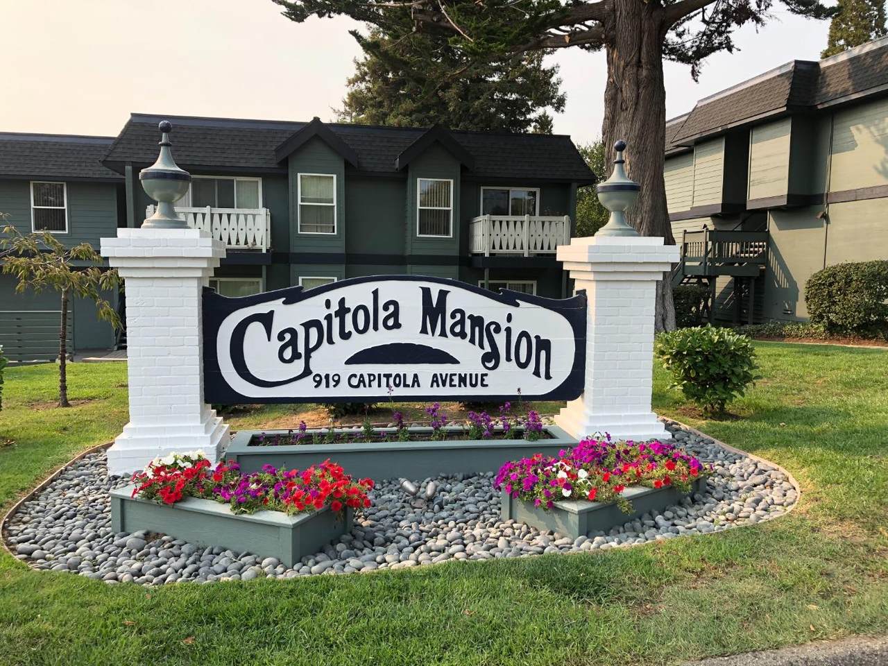 919 Capitola Avenue - Photo 1