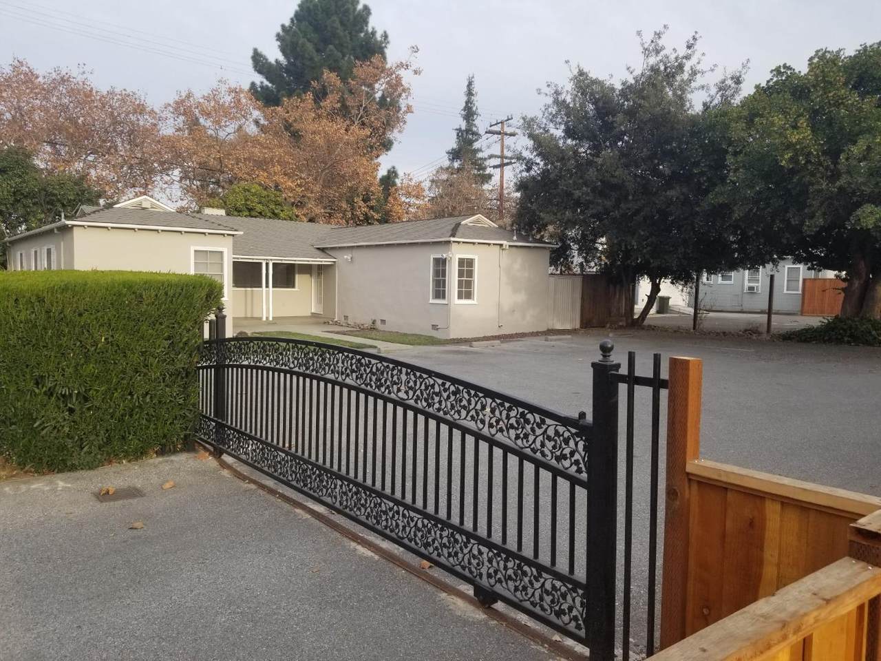 1225 Park Avenue - Photo 1