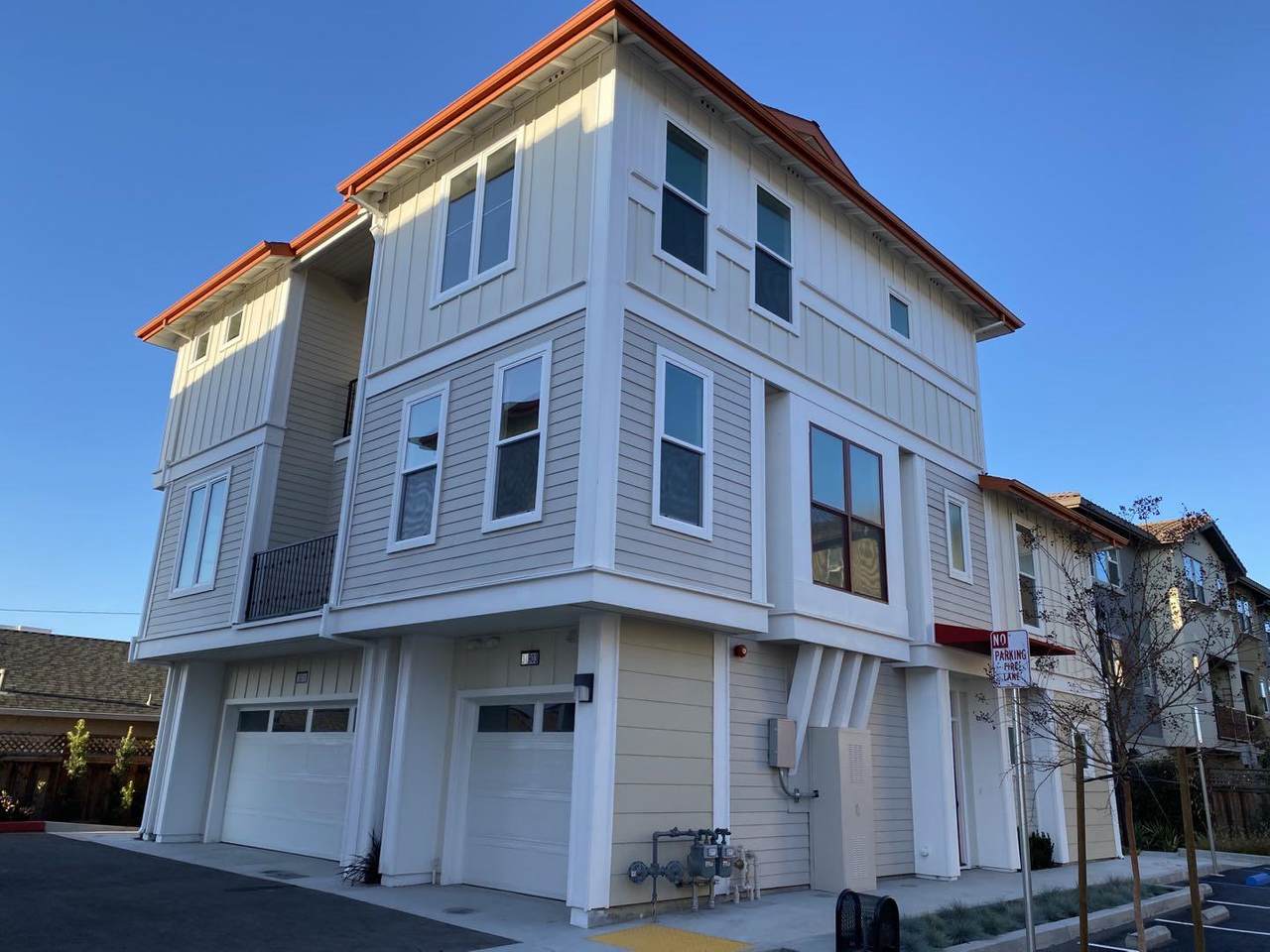3811 Pioneer Terrace - Photo 1