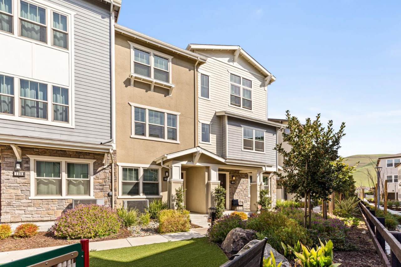 130 Branta Common - Photo 1