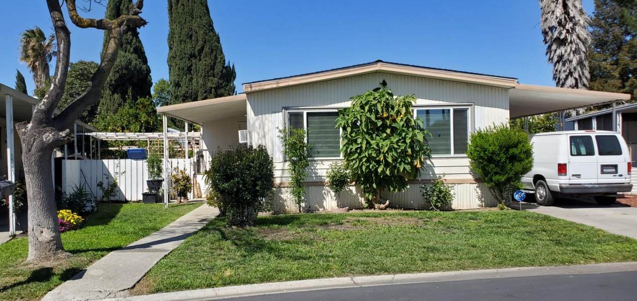 2151 Oakland Road - Photo 1