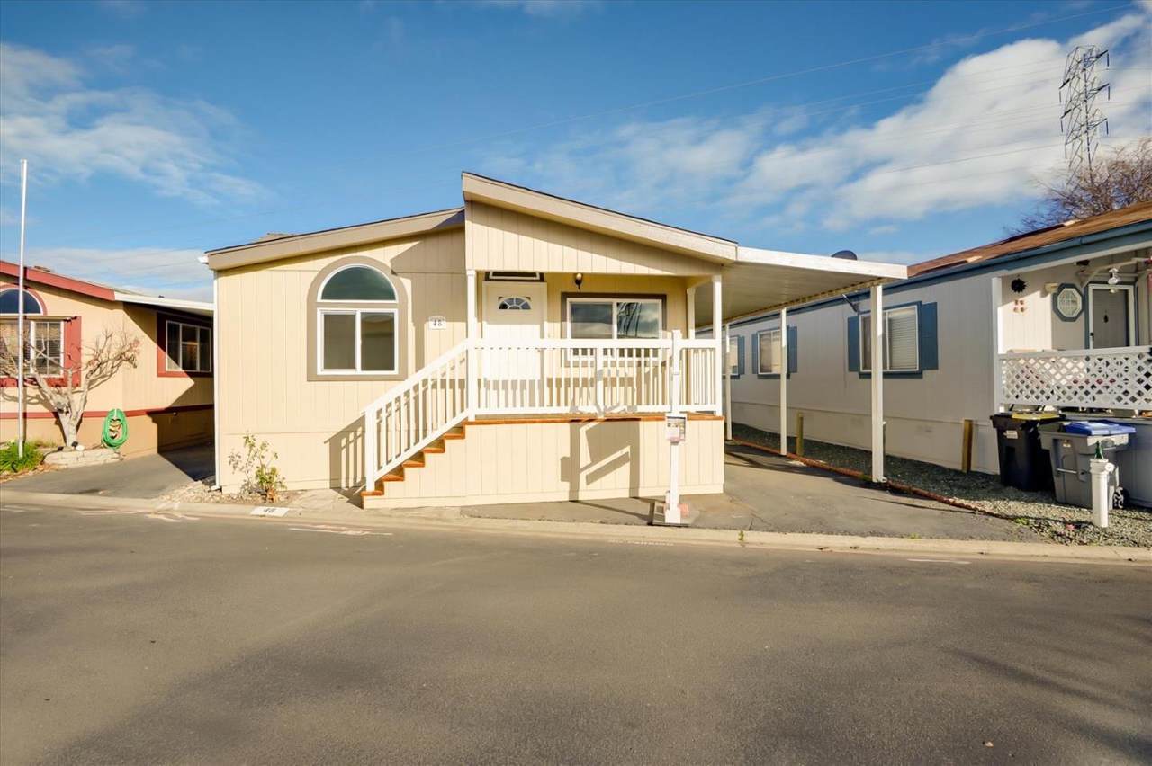 600 Weddell Avenue - Photo 1