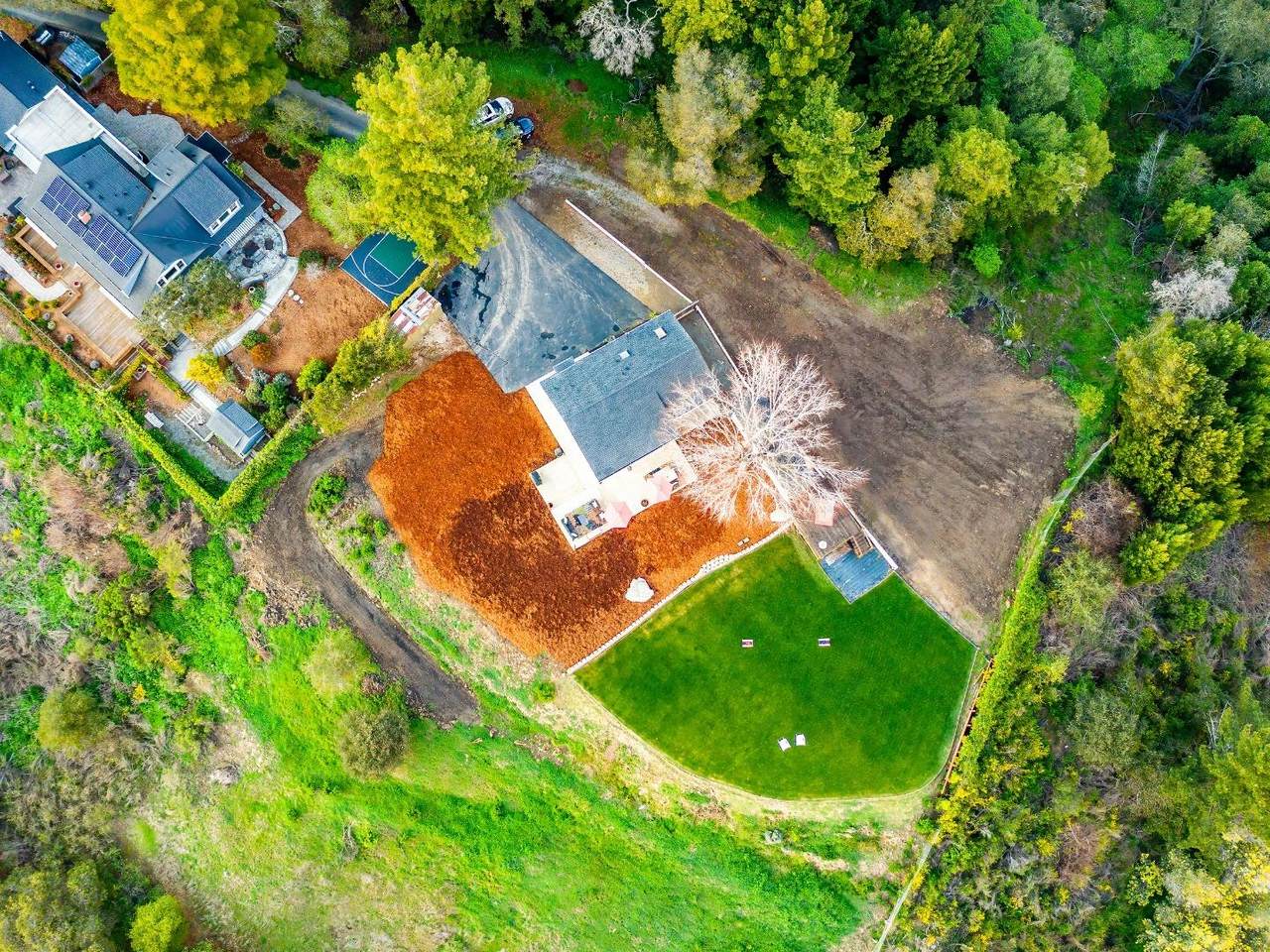 302 Tanner Heights Drive - Photo 1