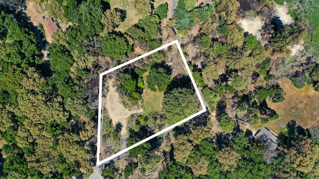 531 Summit Drive - Photo 1