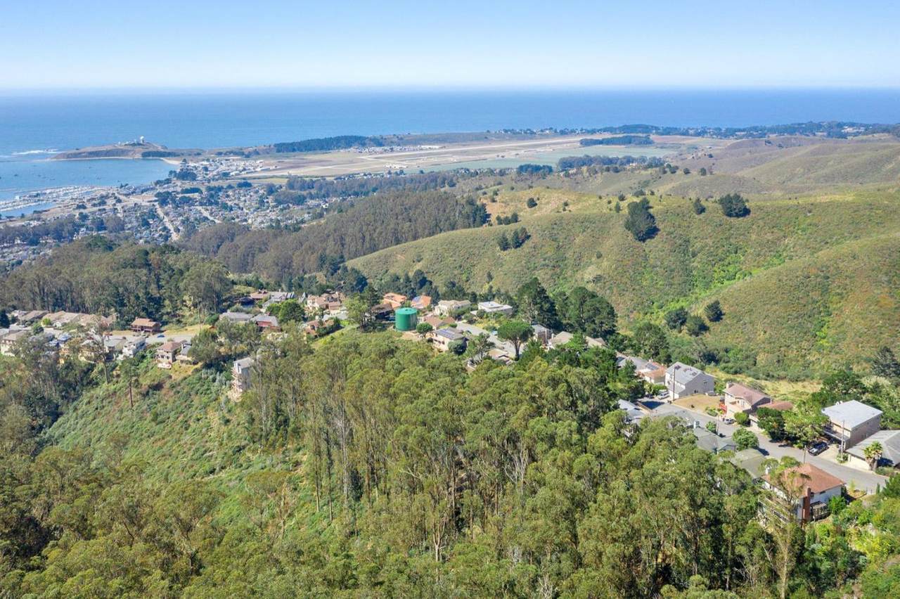 000 Dolphine Avenue - Photo 1