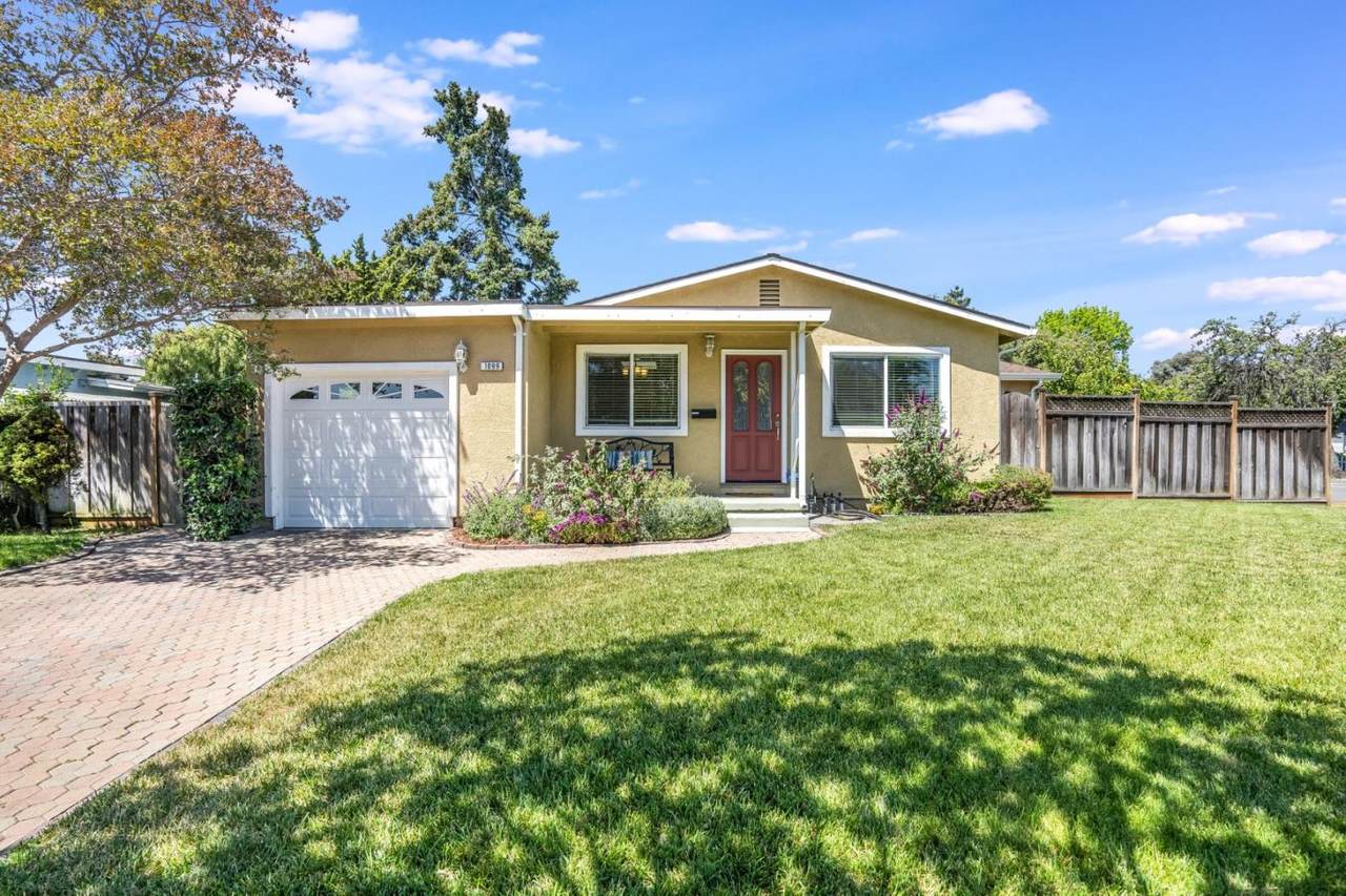 1099 Duncan Avenue - Photo 1