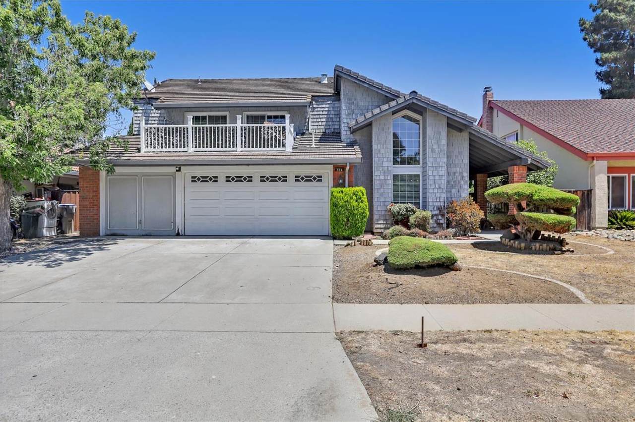 724 Timor Court - Photo 1