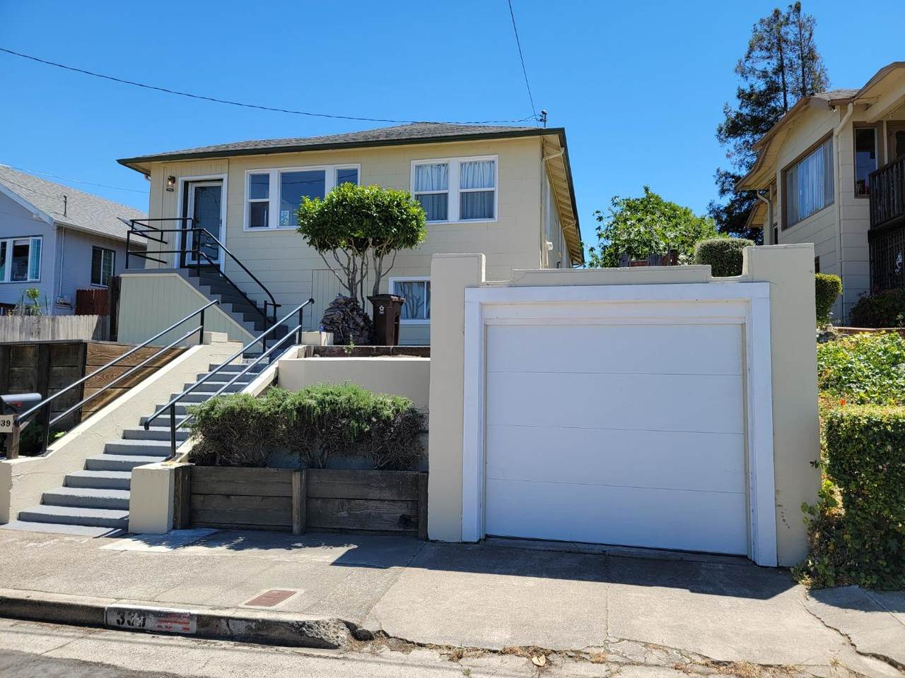 339 Edwards Street - Photo 1