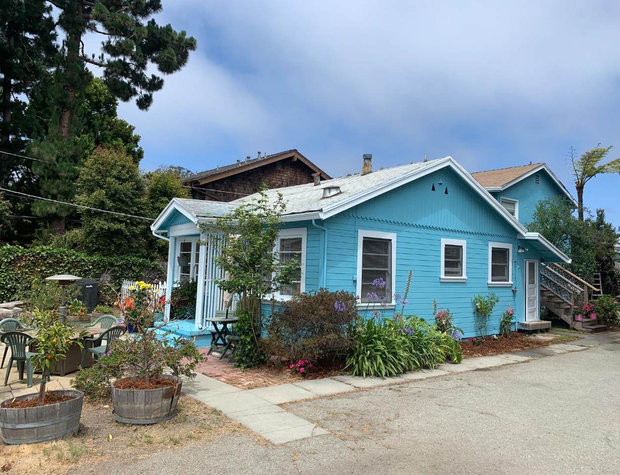 3225 Scriver Street - Photo 1