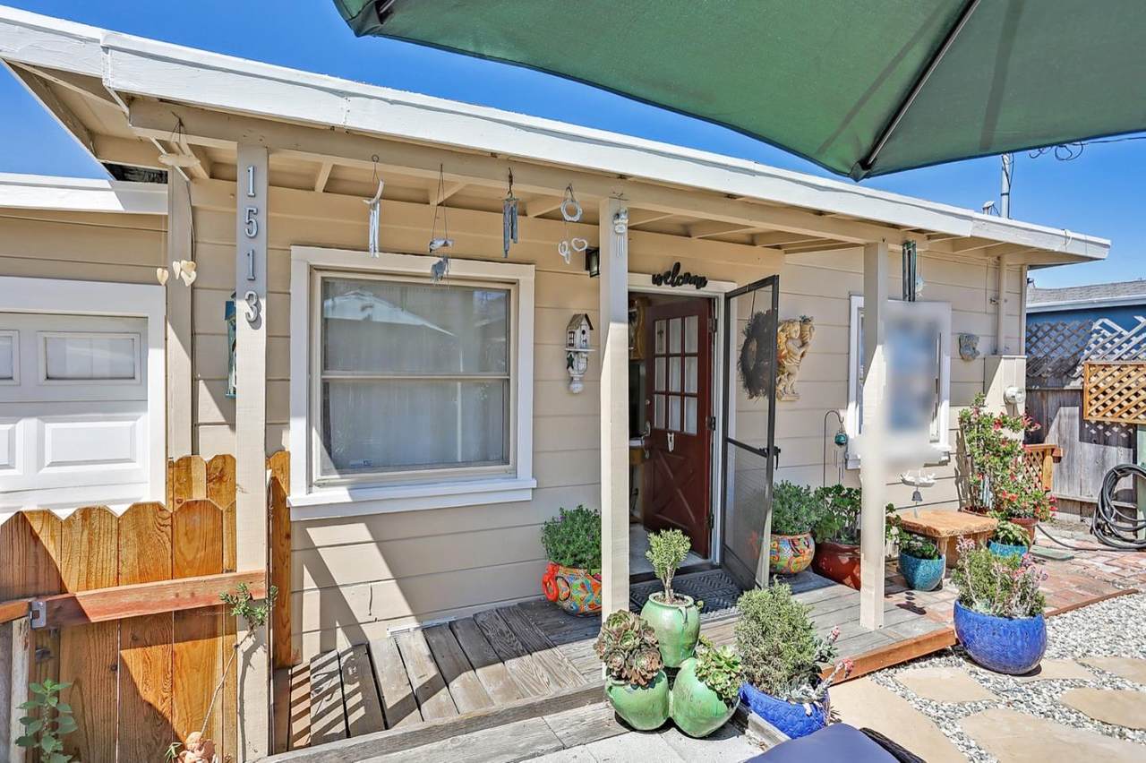 1513 Luxton Street - Photo 1