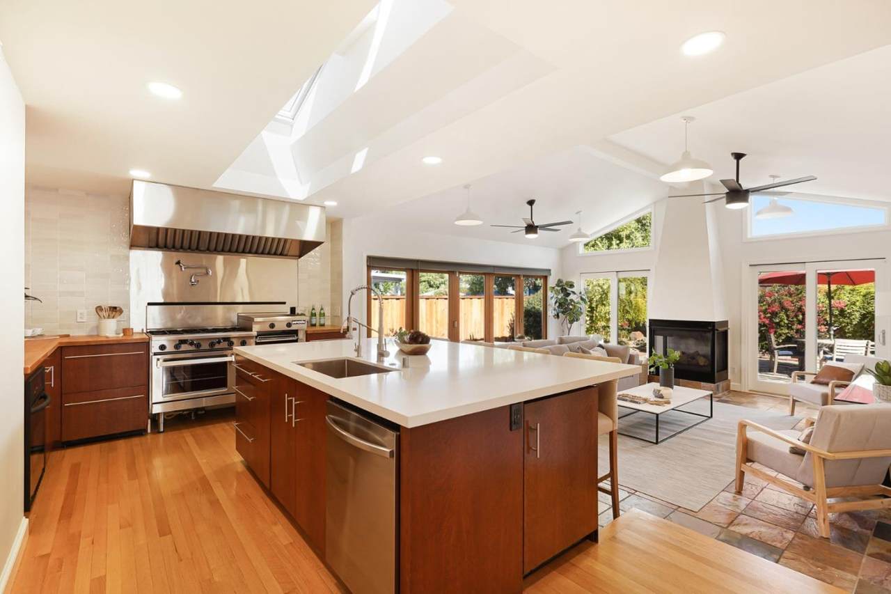 475 Roading Drive - Photo 1