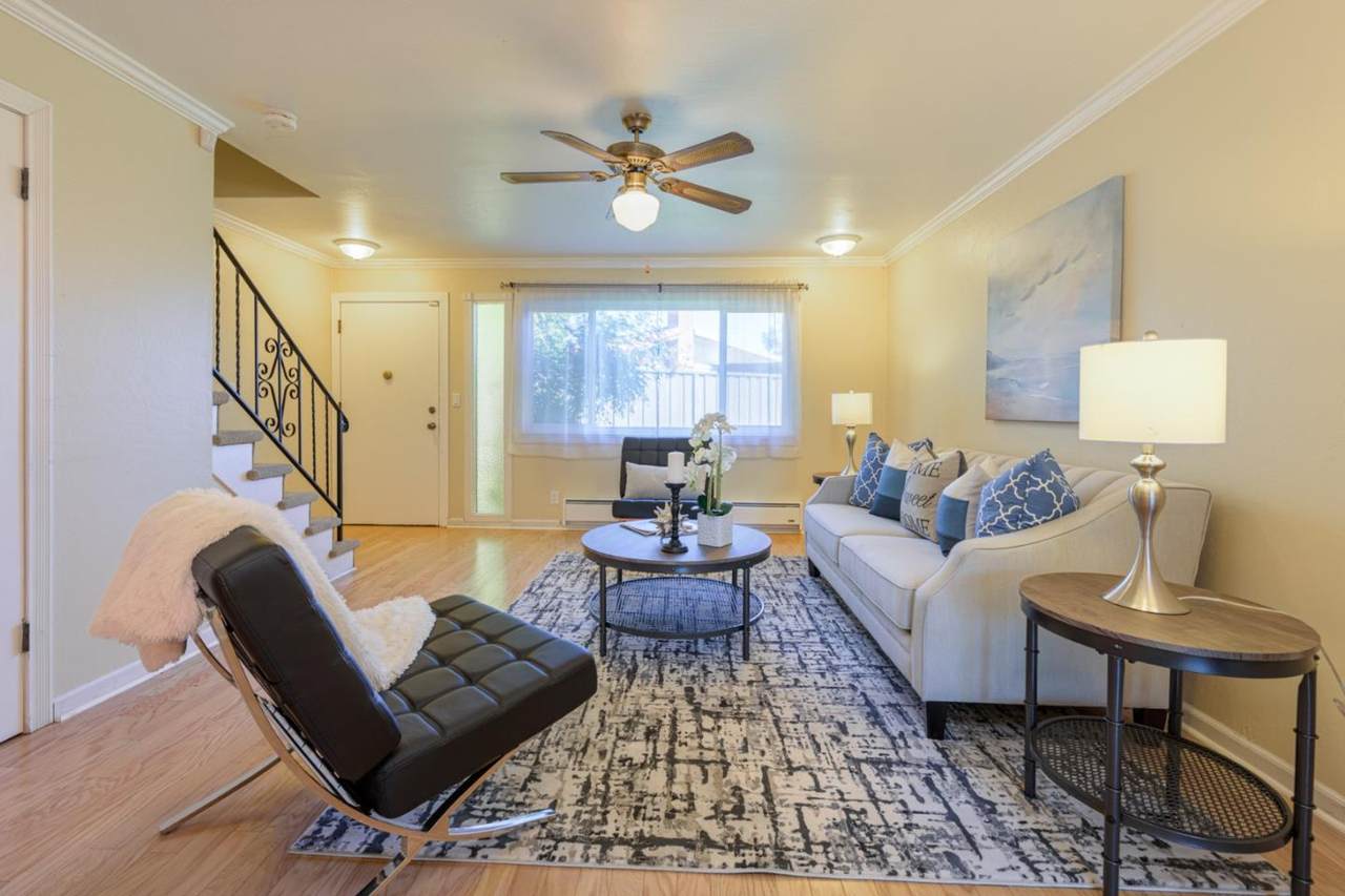5104 Westmont Avenue - Photo 1