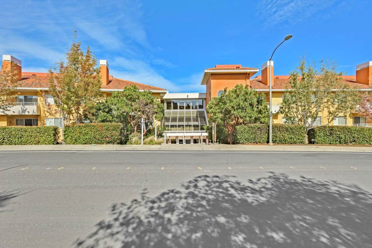 1700 De Anza Boulevard - Photo 1