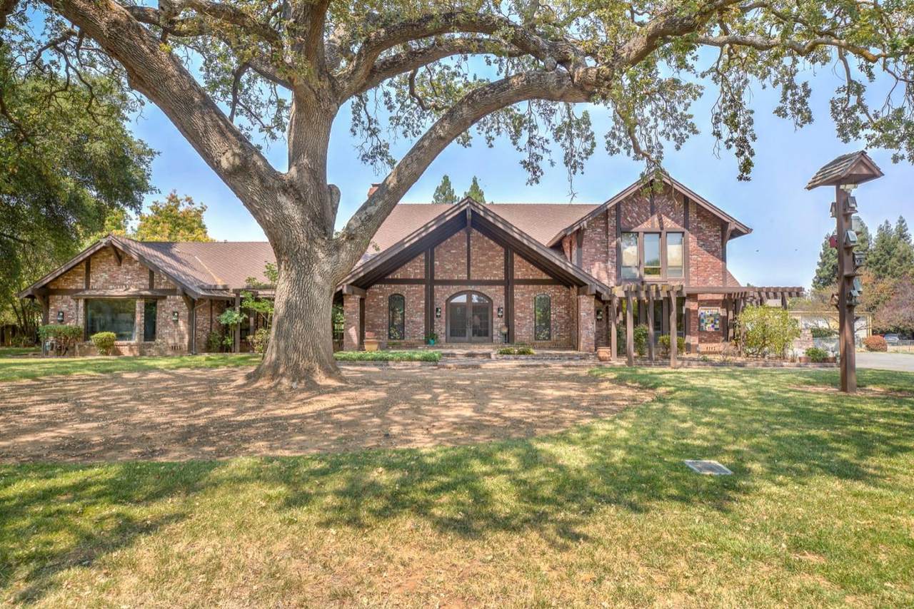 8941 Bond Road - Photo 1