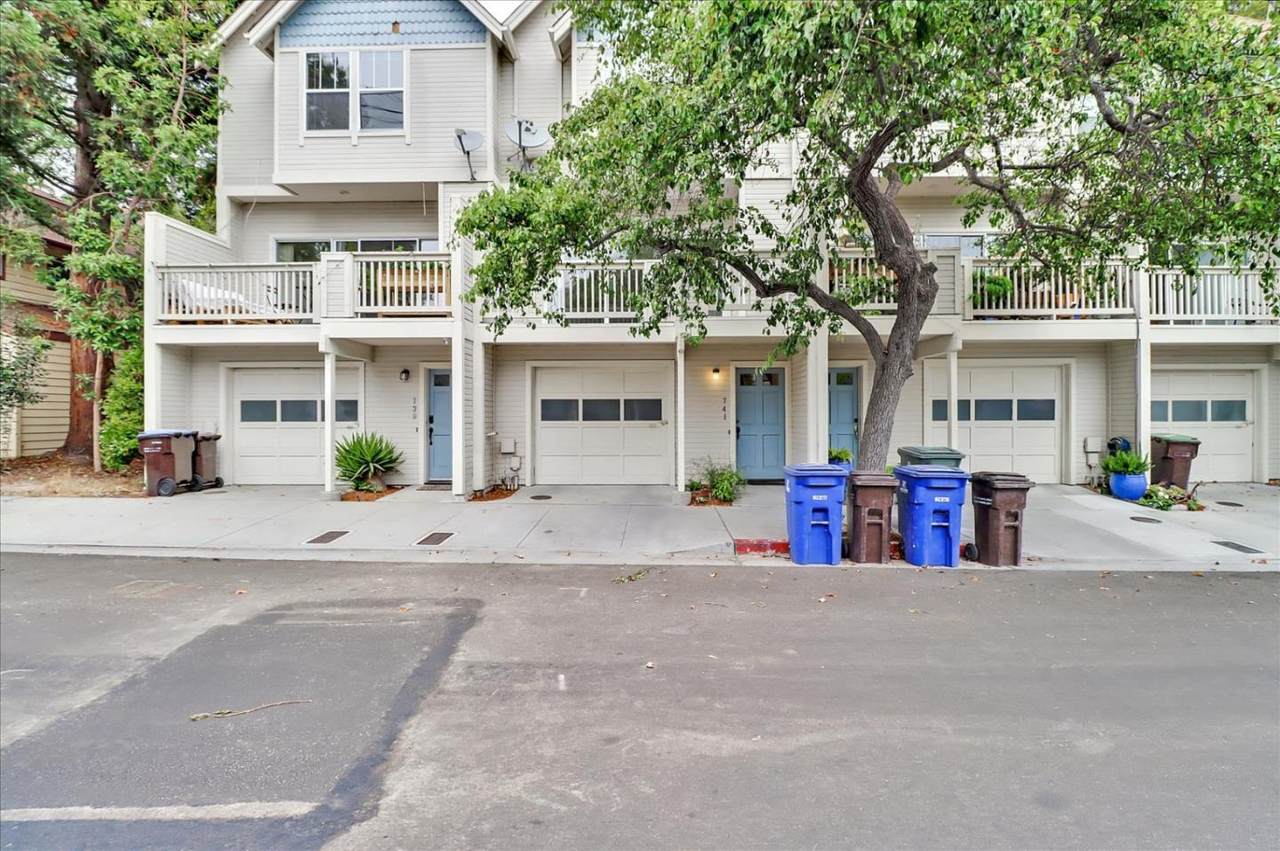 745 Chestnut Street - Photo 1