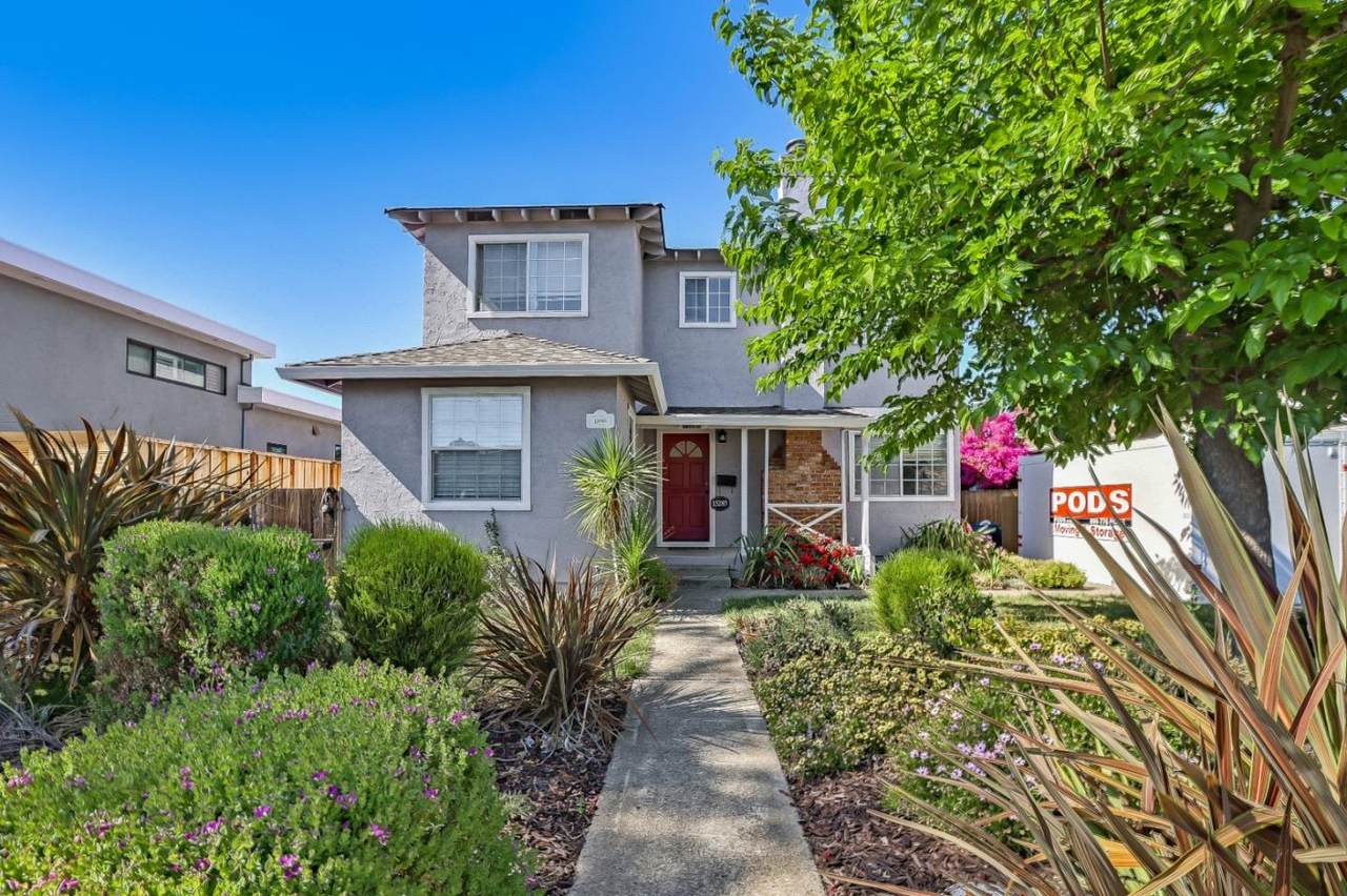 15285 Charmeran Avenue - Photo 1
