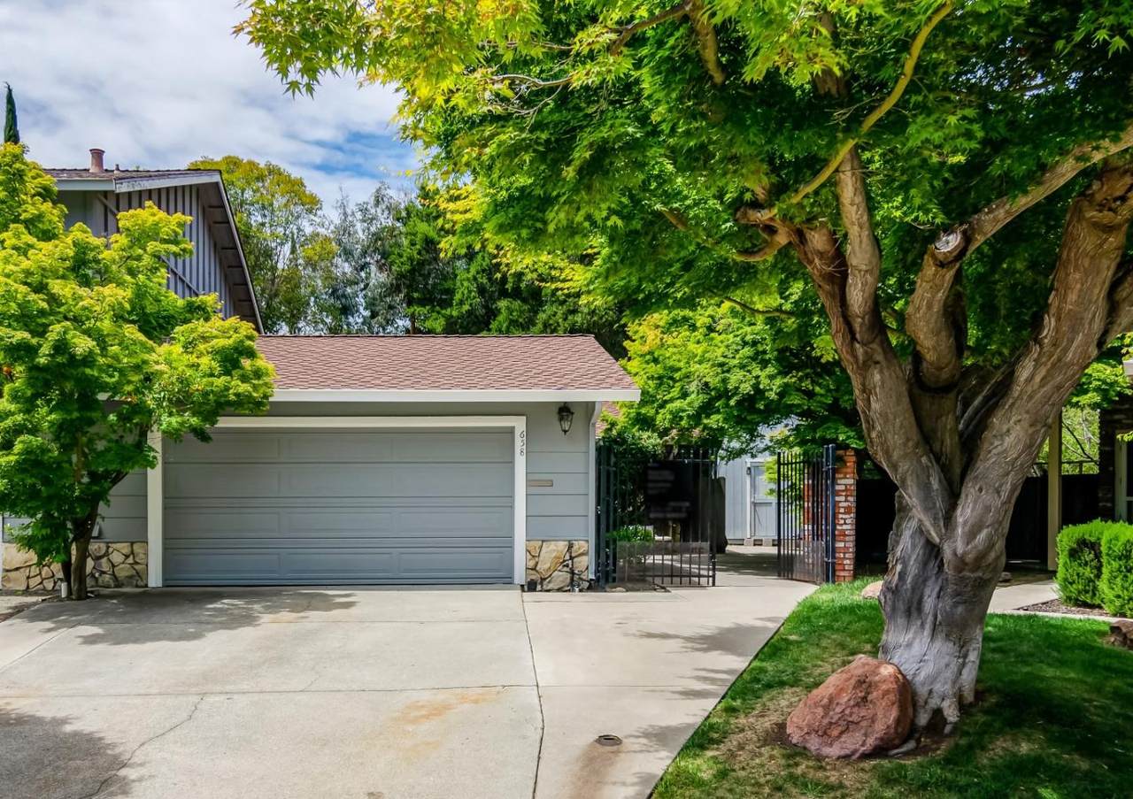 658 Abrigo Court - Photo 1