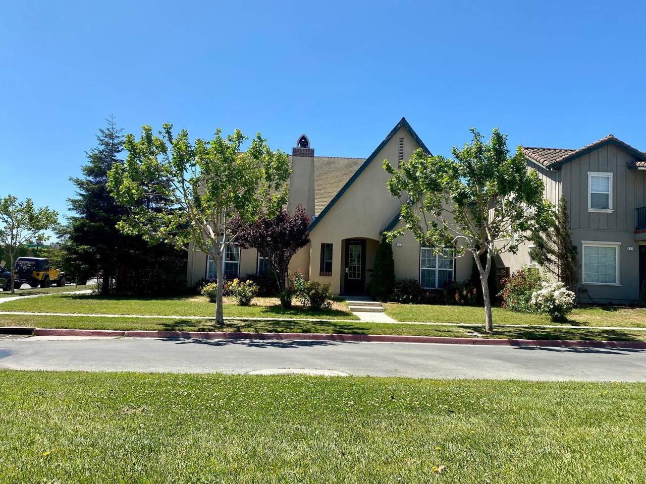 315 Moreno Street - Photo 1