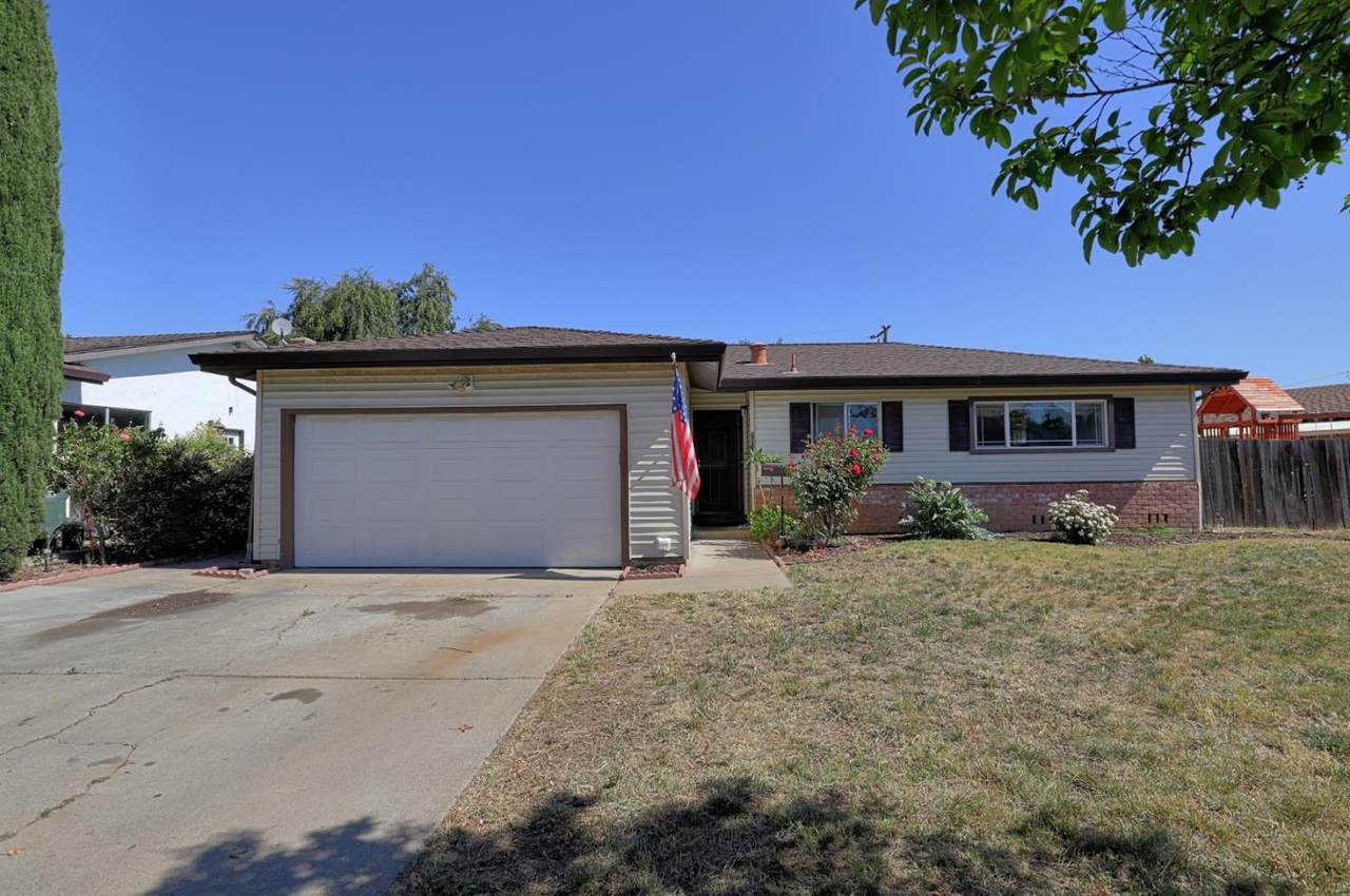 757 Welburn Avenue - Photo 1