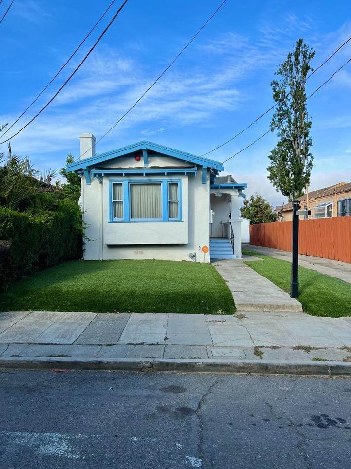 7409 Halliday Avenue - Photo 1