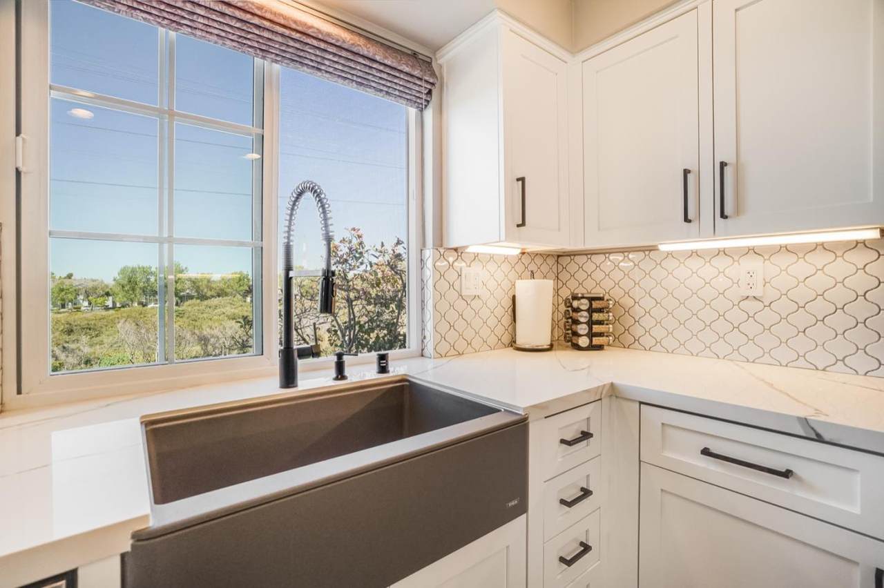 320 Genoa Drive - Photo 1