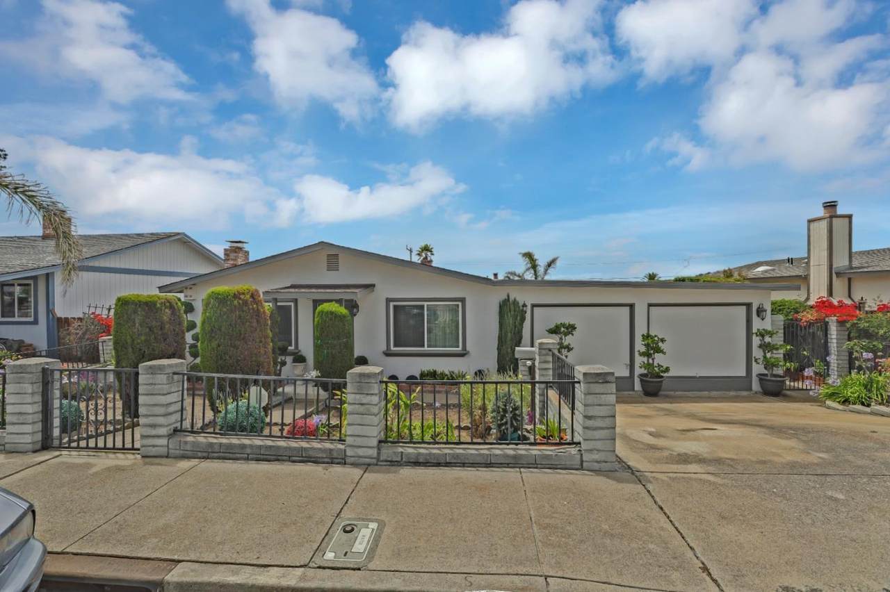 1673 Mendocino Street - Photo 1