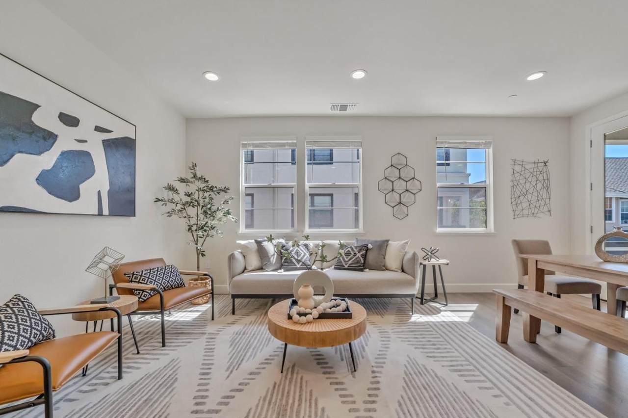 37517 Conductor Terrace - Photo 1