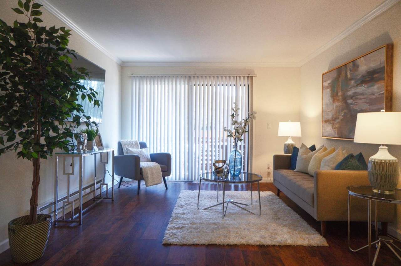 1008 Yarwood Court - Photo 1