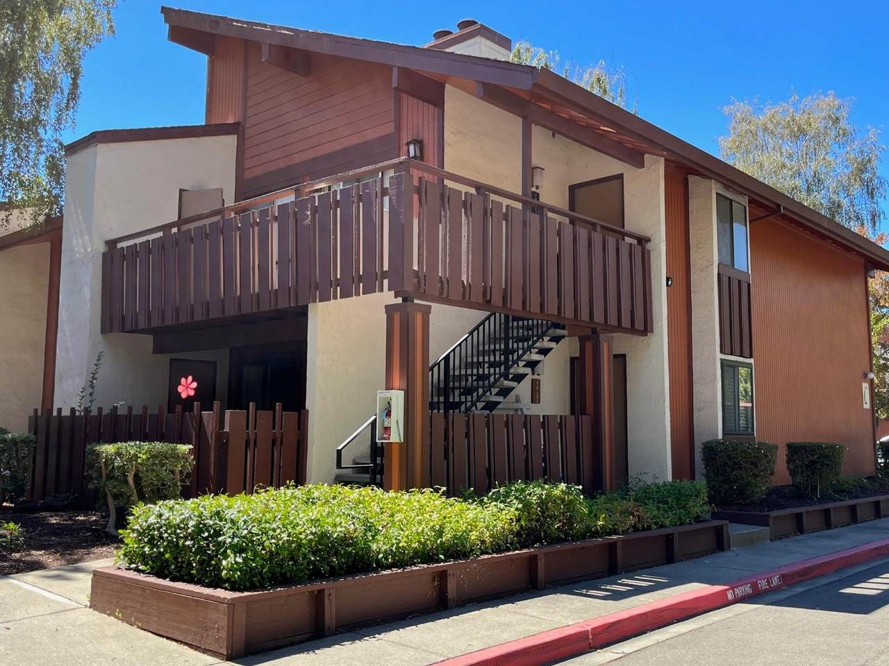 38625 Country Common - Photo 1