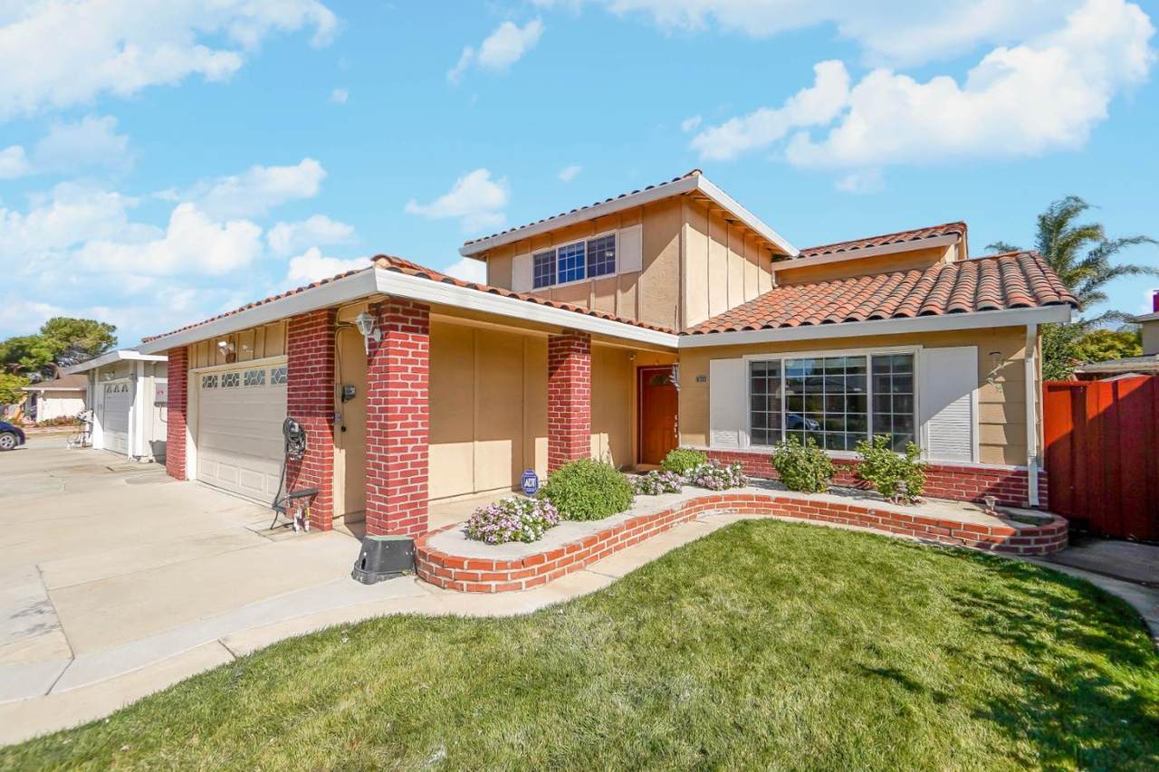 3044 Monkton Court - Photo 1