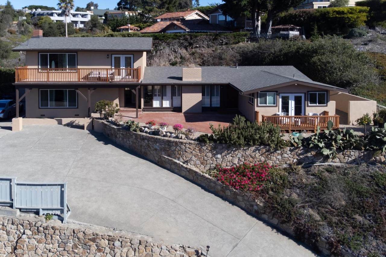 3235 Rio Road - Photo 1