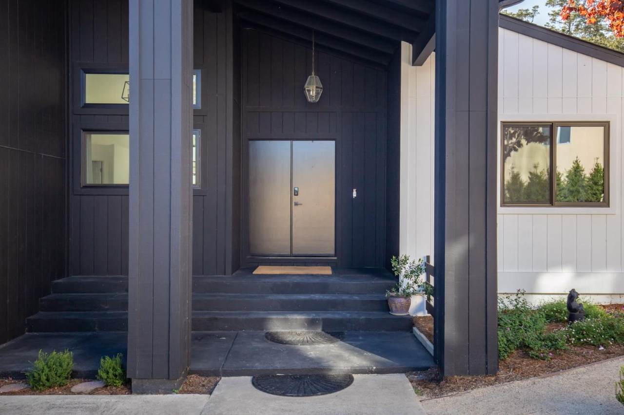 24801 Handley Drive - Photo 1