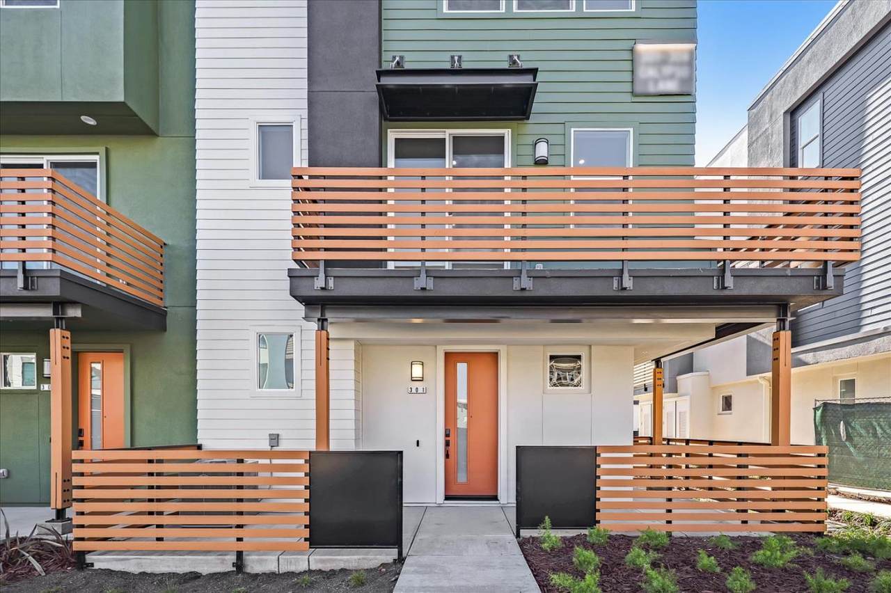 301 Calypso Lane - Photo 1