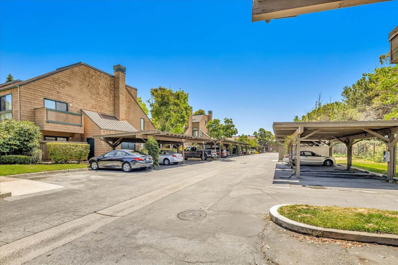 35 Pelican Lane - Photo 1