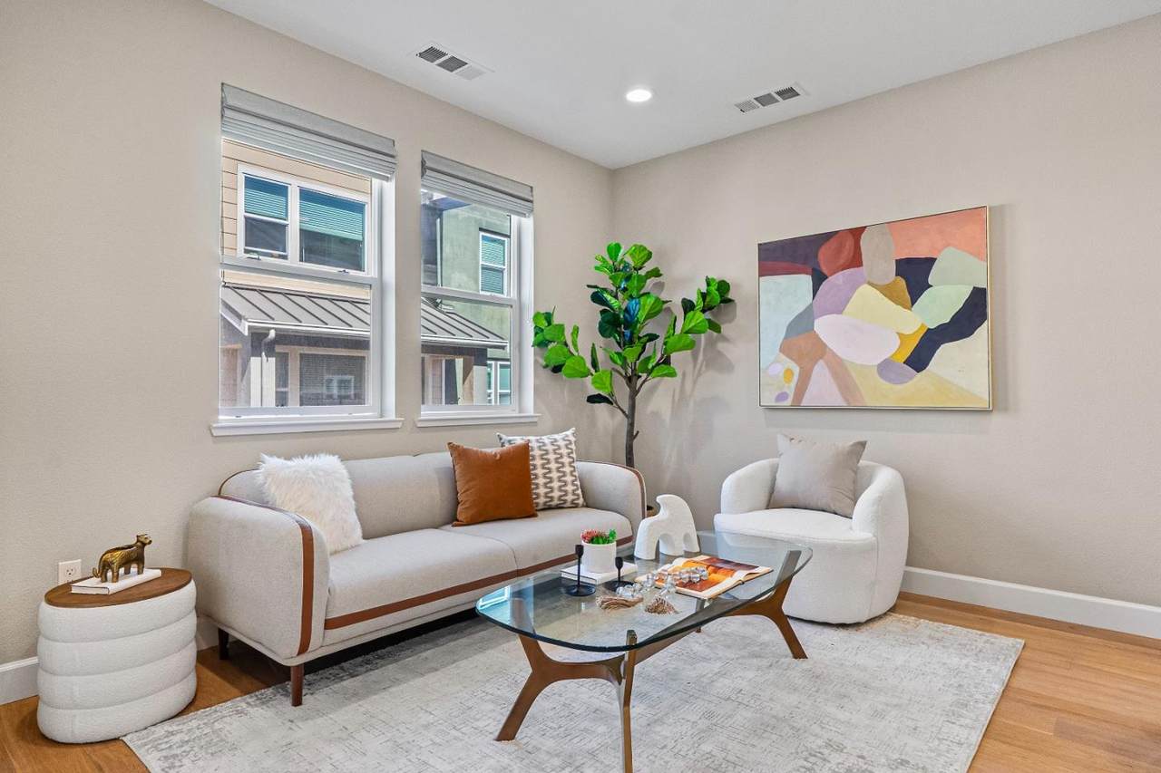 362 Charles Morris Terrace - Photo 1