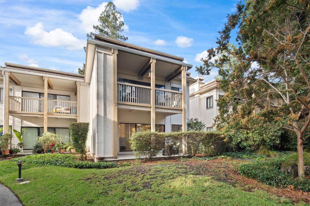 1312 Woodside Road - Photo 1