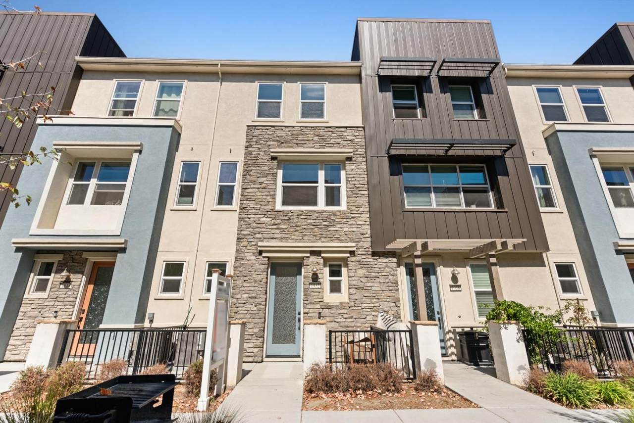 1952 Nevets Lane - Photo 1