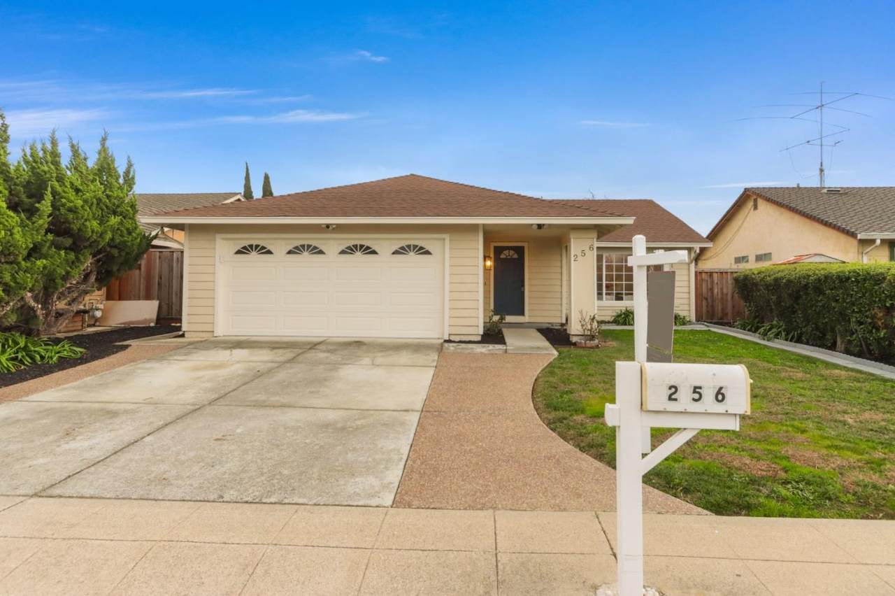 256 La Honda Drive - Photo 1