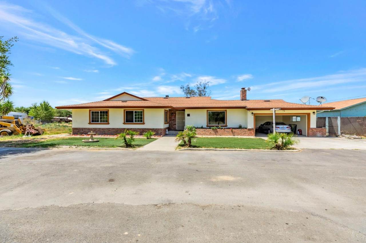 7750 Lovers Lane - Photo 1