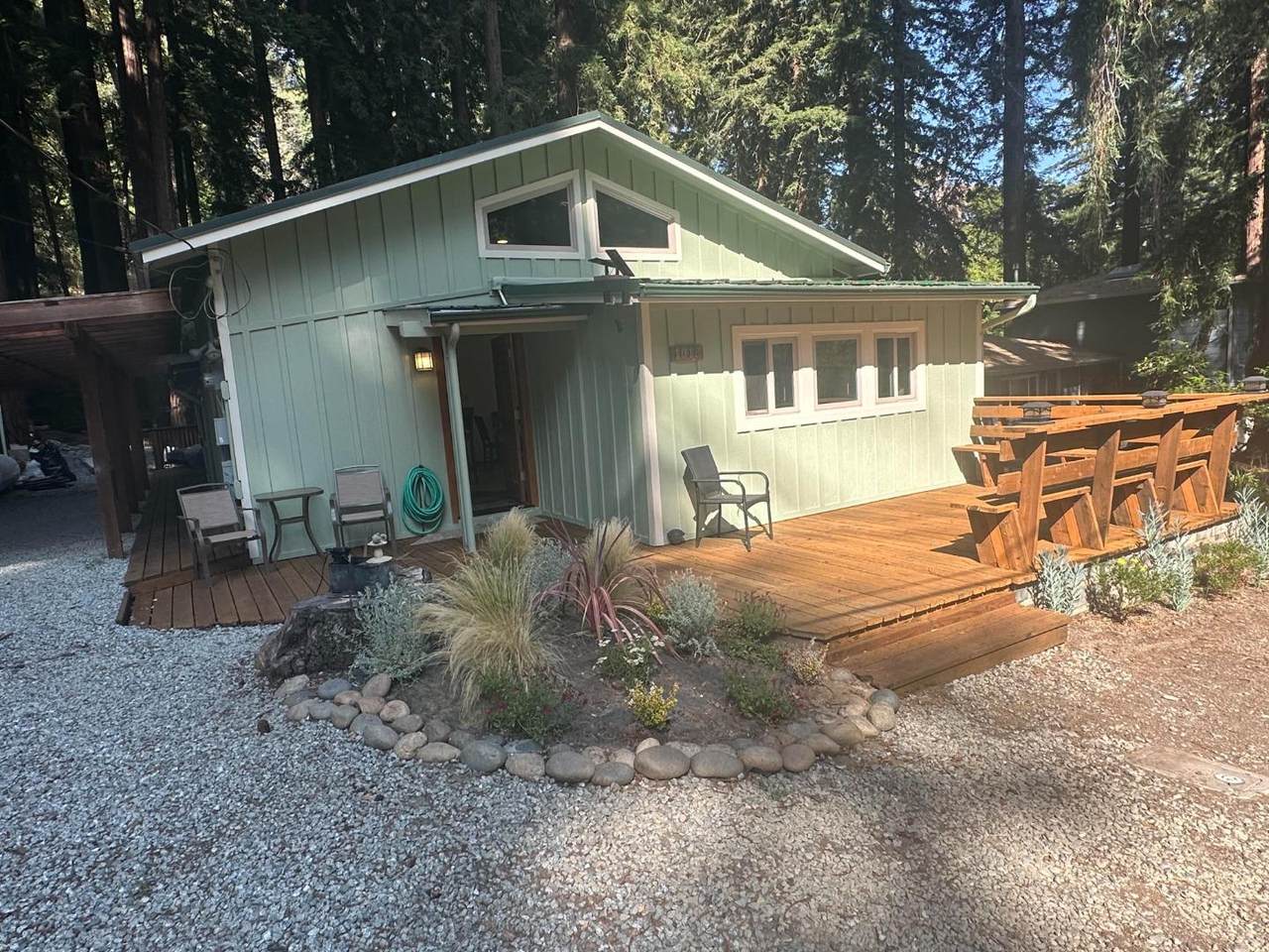 1018 Rambling Road - Photo 1