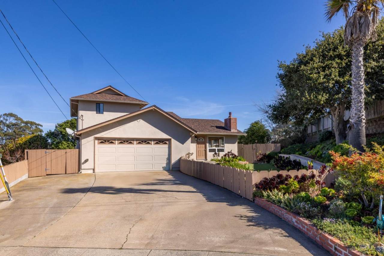 2050 Baldwin Court - Photo 1