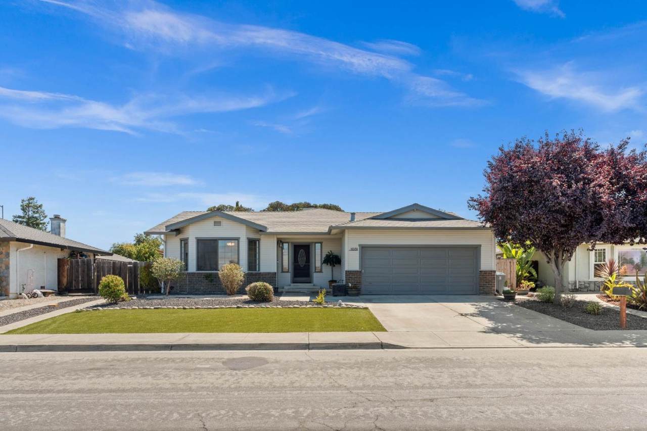 1031 Trinity Drive - Photo 1