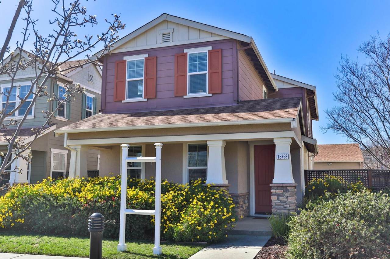 16752 San Clemente Lane - Photo 1