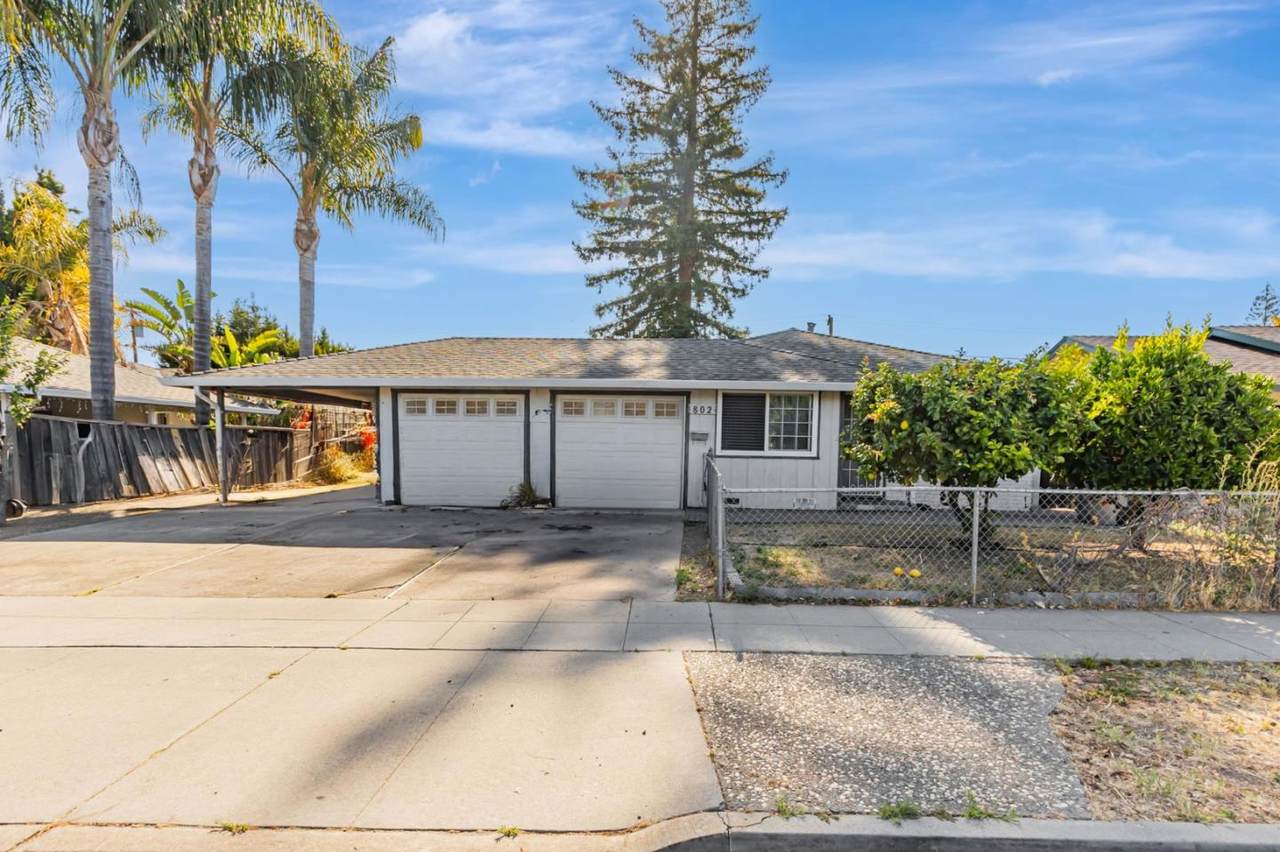 800 Leigh Avenue - Photo 1