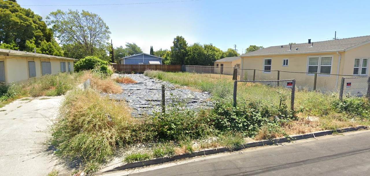 1828 Truman Street - Photo 1