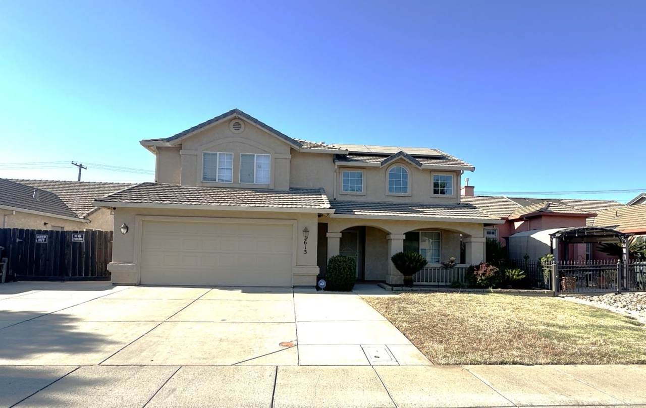 2613 Medinah Court - Photo 1