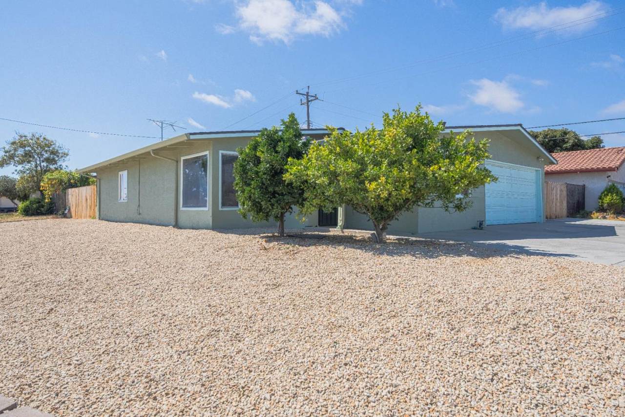 96 Shasta Way - Photo 1