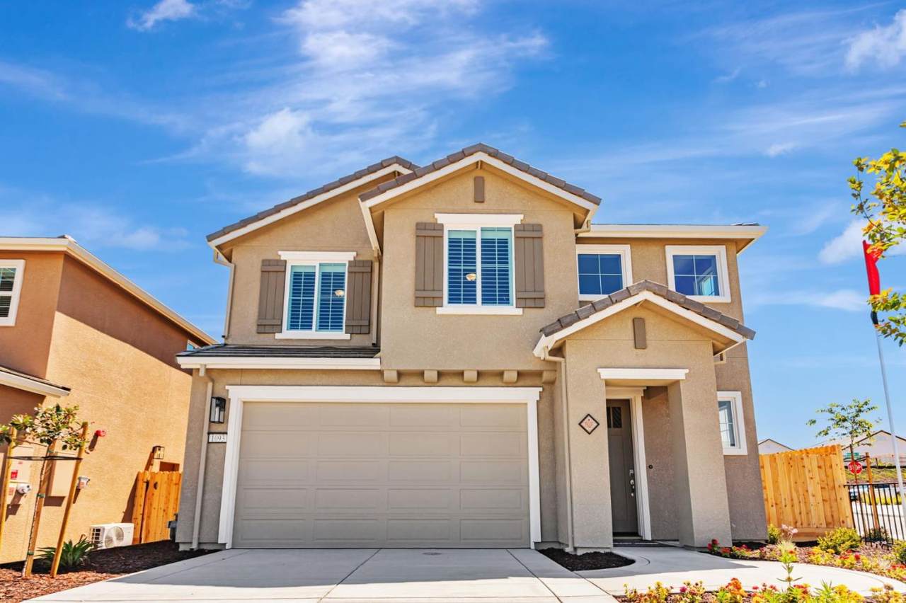 1173 Coyote Peak Way - Photo 1